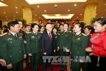 Tổng Bí thư Nguyễn Phú Trọng tiếp các đại biểu phụ nữ Quân đội tiêu biểu toàn quân  - ảnh 1